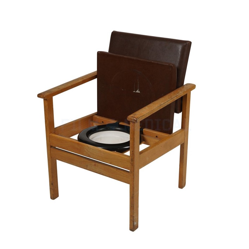 Commode Chair in Brown 